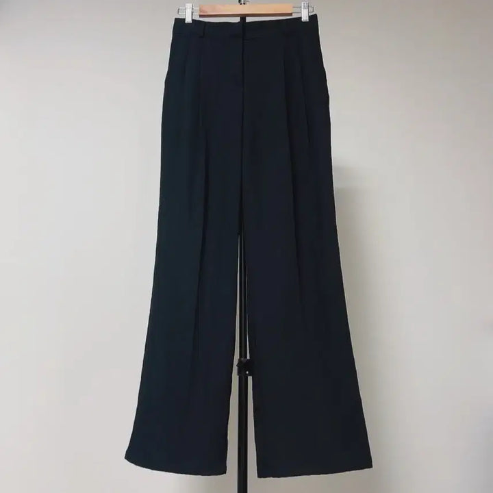 [BUNJANG] Black Wide Pin-tuck Slacks L / 블랙 와이드 핀턱 슬랙스 L