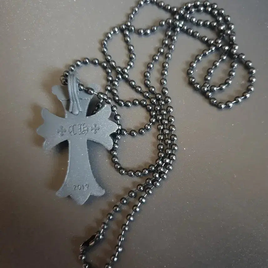 [BUNJANG] Black Silicone Cross Necklace / 블랙 실리콘 크로스 목걸이