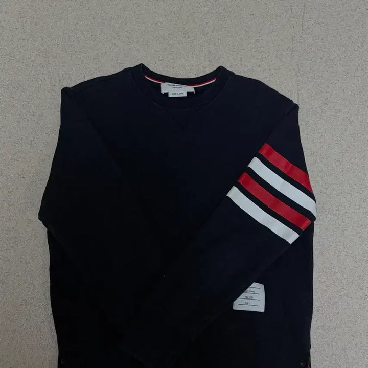 [BUNJANG] Thom Browne Crewneck Sweatshirt Size 1 / {새상품급} 톰브라운 맨투맨