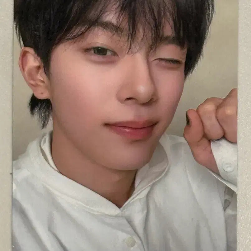 [BUNJANG] Yoo Kangmin Studio Angel Photocard / 유강민 공방 천사 포카