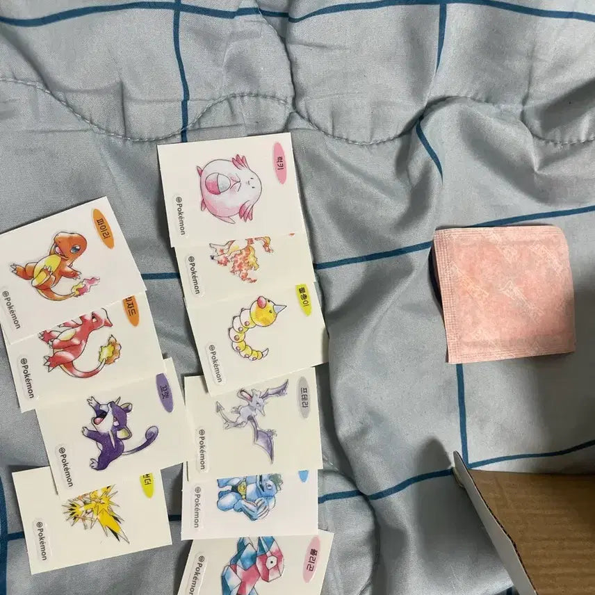 [BUNJANG] Pokemon Bread 30th Anniversary Special Sticker Bundle Set + Sealed Aerodactyl &amp; Gengar / 포켓몬빵 30주년 스페셜 띠부씰 일괄판매 +미개봉 프테라 고우스트