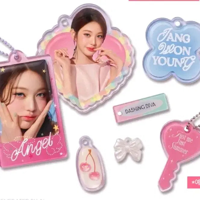 [BUNJANG] Dashing Diva Jang Wonyoung Acrylic Keyring (Sealed) / 데싱디바 장원영 아크링 키링