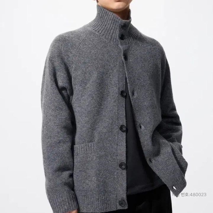 [BUNJANG] Uniqlo Souffle Yarn Stand Collar Cardigan / 유니클로 수플레얀 스탠드 가디건 판매합니다