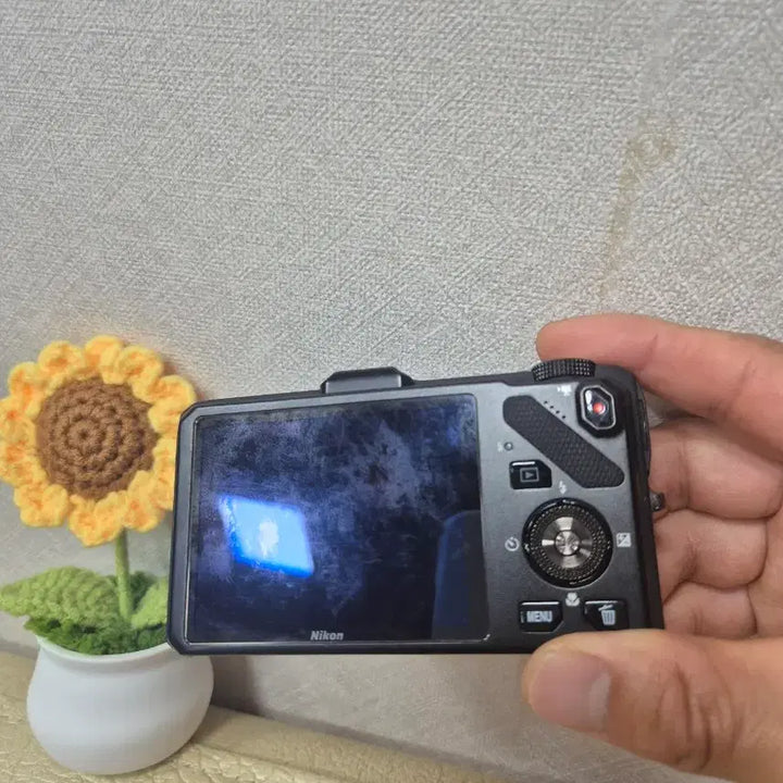 [BUNJANG] Nikon Coolpix S9300 Black 18x Optical Zoom Camera / 니콘 쿨픽스 S9300 블랙 18배 광학줌 카메라