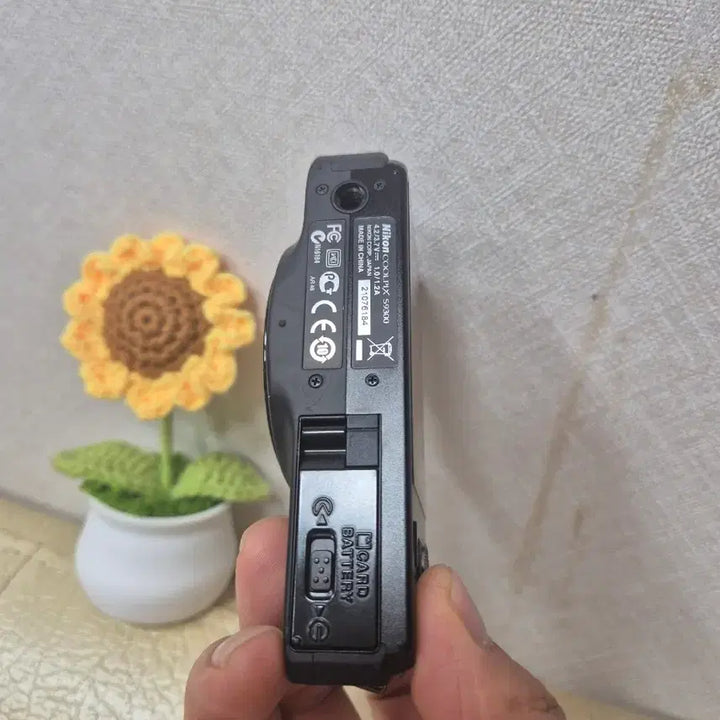 [BUNJANG] Nikon Coolpix S9300 Black 18x Optical Zoom Camera / 니콘 쿨픽스 S9300 블랙 18배 광학줌 카메라