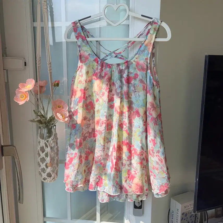 [BUNJANG] Vintage Floral Chiffon Sleeveless Blouse / [빈티지] 플라워 쉬폰 슬리브리스 블라우스 -옷장정리