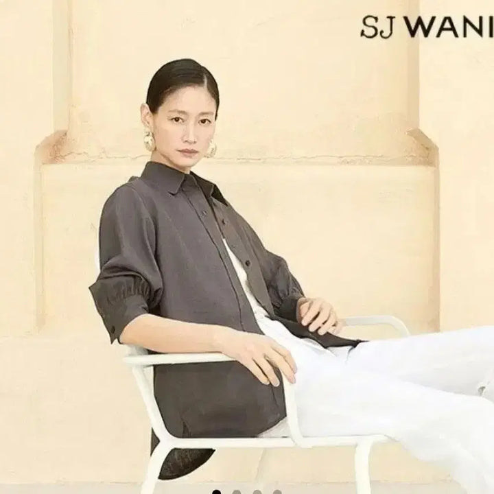 [SOLD OUT] 설명참고/77~88반/미착용/SJ WANI 프렌치린넨(아마) 블라우스