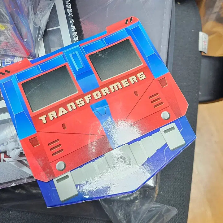 [BUNJANG] Masterpiece MP-22 Ultra Magnus with Special Edition Medal / 트랜스 포머 마스터피스 MP-22 울트라매그너스 특전,배송료 포함 판매
