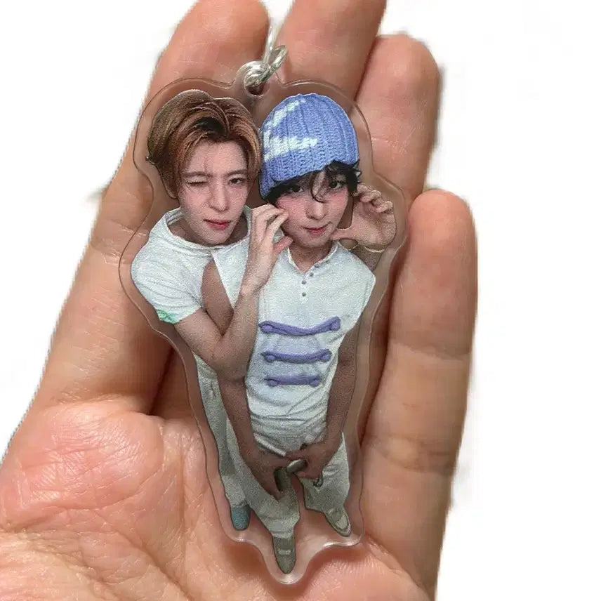 [BUNJANG] Sion Riku Acrylic Keyring &amp; Postcard Set / 시온리쿠 키링 판매함