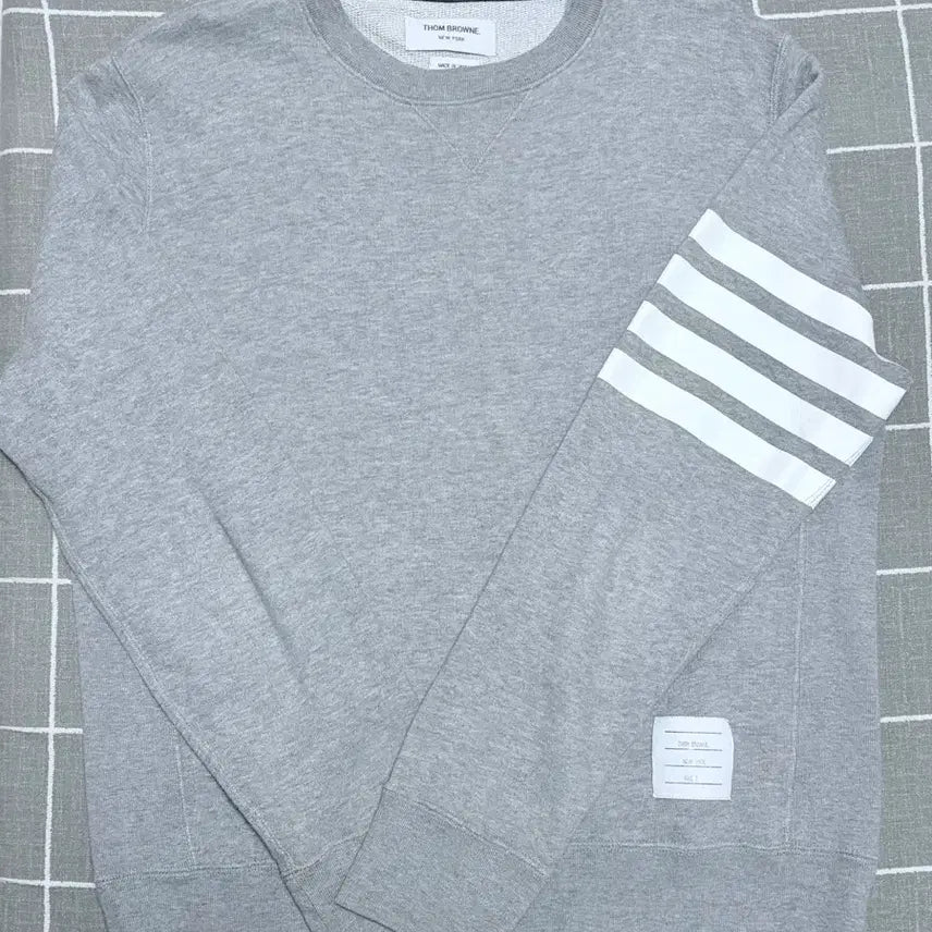 [BUNJANG] Thom Browne Sweatshirt Size 3 / 톰브라운 맨투맨