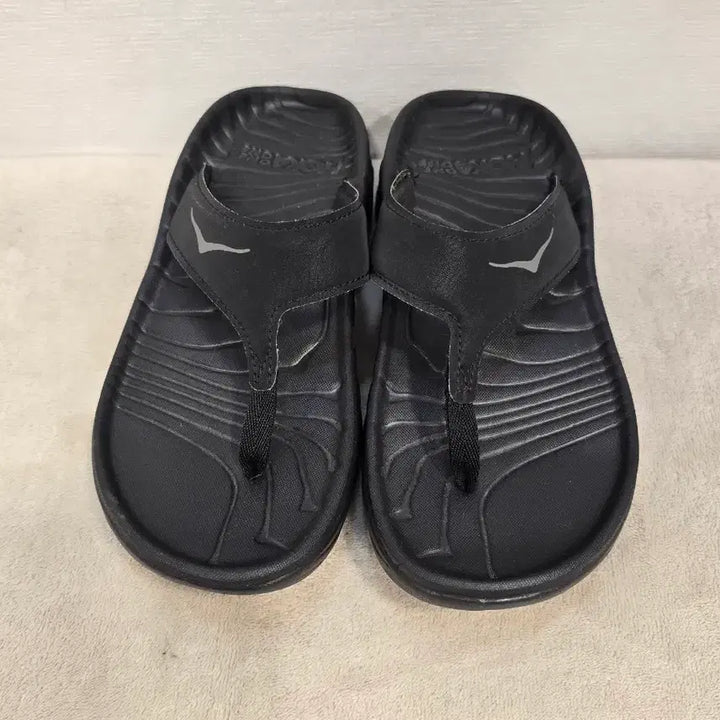 [BUNJANG] Hoka Ora Recovery Flip Black Sandals / 거의새거) 호카 오라 리커버리 플립 블랙 쪼리 슬리퍼 240~245
