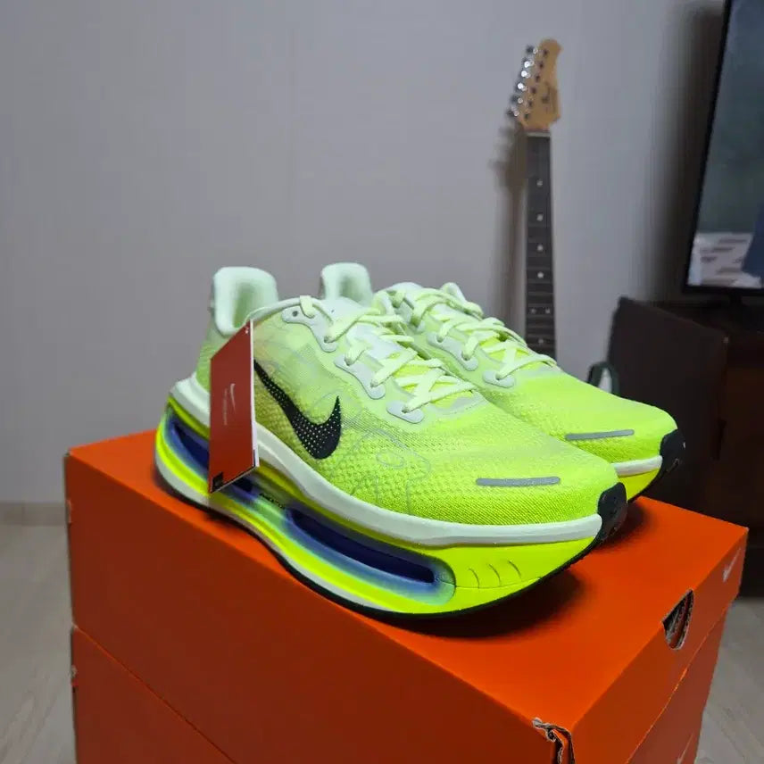 [BUNJANG] Nike Vomero Premium Running Shoes / (새상품) 나이키 보메로 프리미엄 러닝화