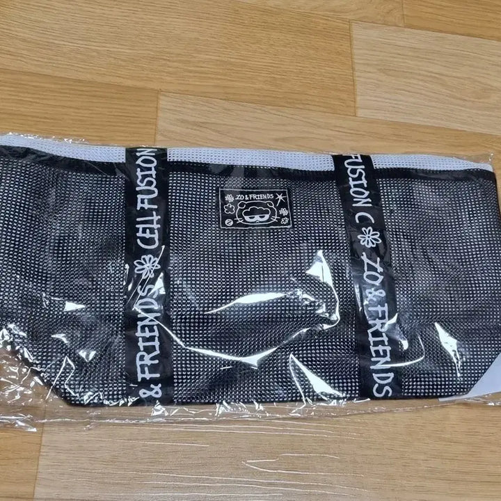 [BUNJANG] Cell Fusion C Joan Friends Beach Bag (Sealed) / 미개봉) 셀퓨전씨 조앤프렌즈 비치백