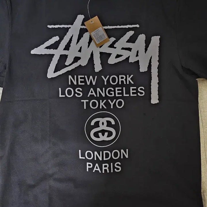 [BUNJANG] Stussy World Tour Black T-Shirt / 월드 투어 블랙 반팔 티셔츠