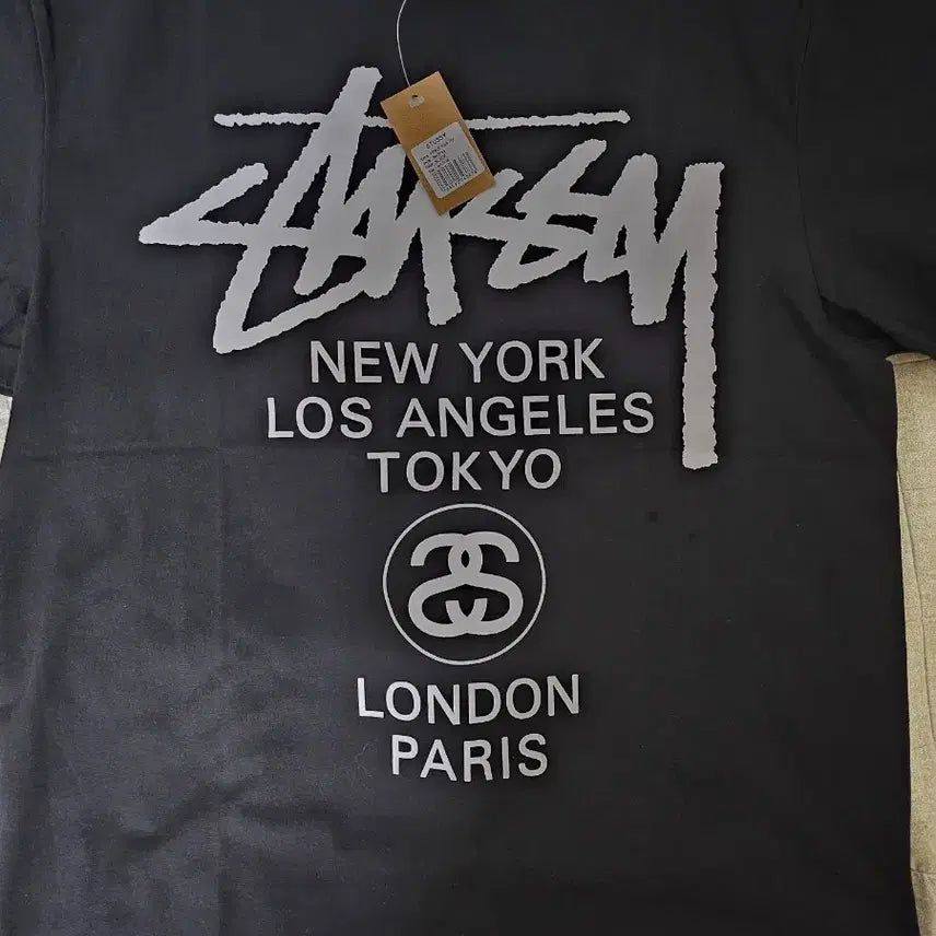 [BUNJANG] Stussy World Tour Black T-Shirt / 월드 투어 블랙 반팔 티셔츠