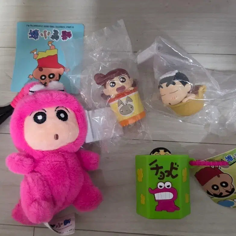 [BUNJANG] Crayon Shin-chan Bundle Set / 짱구 굿즈 일괄