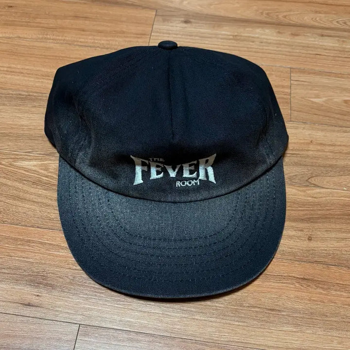 [BUNJANG] ROWSE Donut Revenge Feverroom Washing Cap / 뤡코즈 도넛리벤지 피버룸 워싱캡