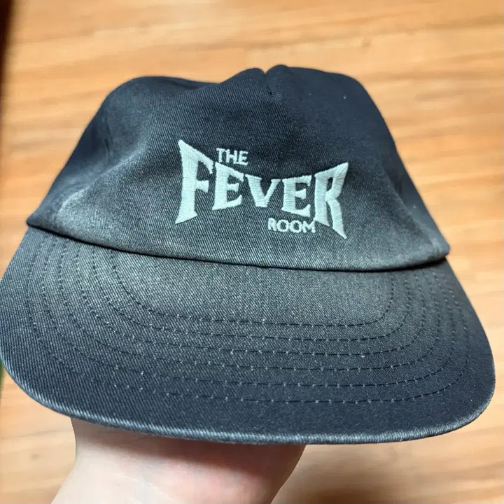 [BUNJANG] ROWSE Donut Revenge Feverroom Washing Cap / 뤡코즈 도넛리벤지 피버룸 워싱캡