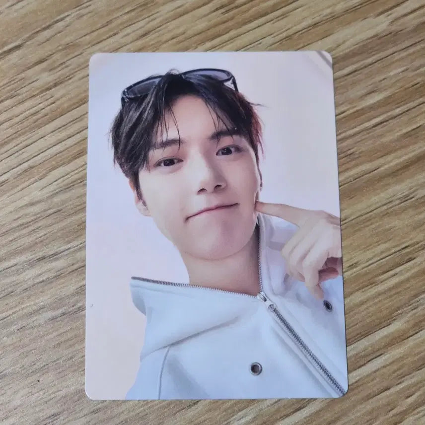 [BUNJANG] Monsta X Unfold Digipack Photocard Minhyuk / 몬스타엑스 unfold 언폴드 디지팩 포카 민혁 양도