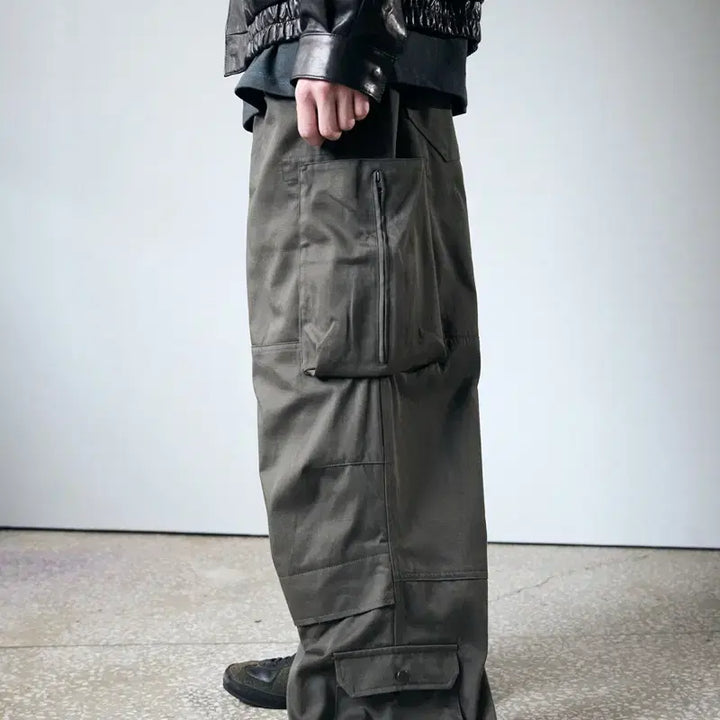 [BUNJANG] Haechi Room Cargo Pants Khaki Size 3 / 해칭룸 집카고 카키 3사이즈