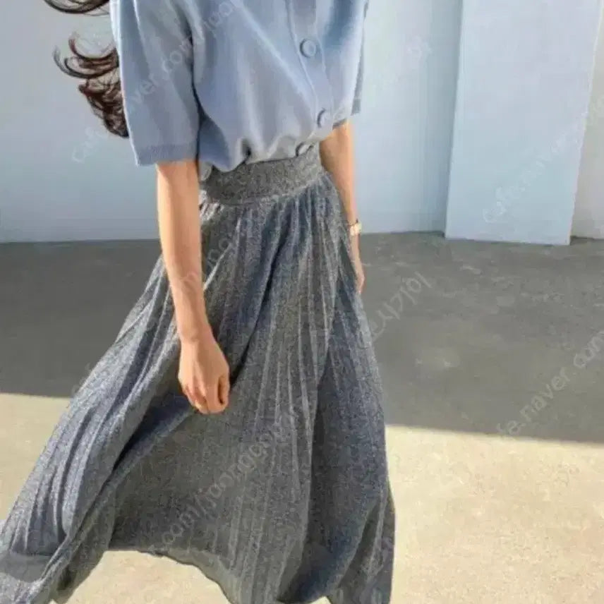 [BUNJANG] DRAGONBLUES Glitter Pleated Skirt - Black, Size M / DRAGONBLUES  드래곤블루스 글리터 플리츠스커트 M