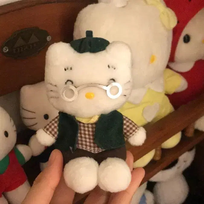 [BUNJANG] Rare Vintage Japanese Hello Kitty Grandpa Family Dolls / 레어! 일본고전 키티 할아버지 가족 인형