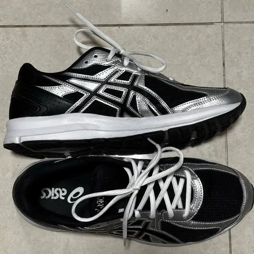 [BUNJANG] ASICS Jog 100 S SMU Black Silver 280 / 아식스 조그 100 S SMU 280 블랙 실버
