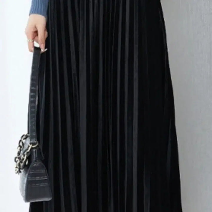 [BUNJANG] Velvet Pleated Long Skirt - Black / 미착용 벨벳 플리츠 롱 스커트 블랙