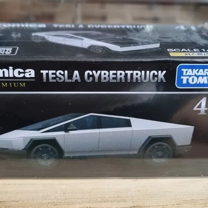 [BUNJANG] Tomica Premium Tesla Cybertruck / 토미카 프리미엄 테슬라 사이버트럭