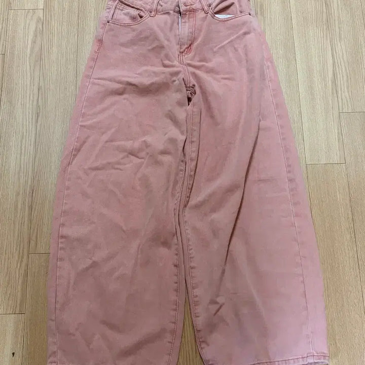 [BUNJANG] Wardrobe Clearance Sale - Various Items / 옷장정리합니다!! 전품목 1,000원 ~ 3,000원
