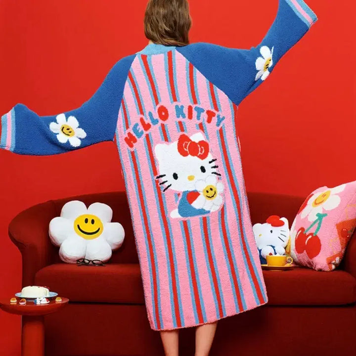 [BUNJANG] Wiggle Wiggle Hello Kitty Collaboration Robe / 위글위글 헬로키티 로브 새상품