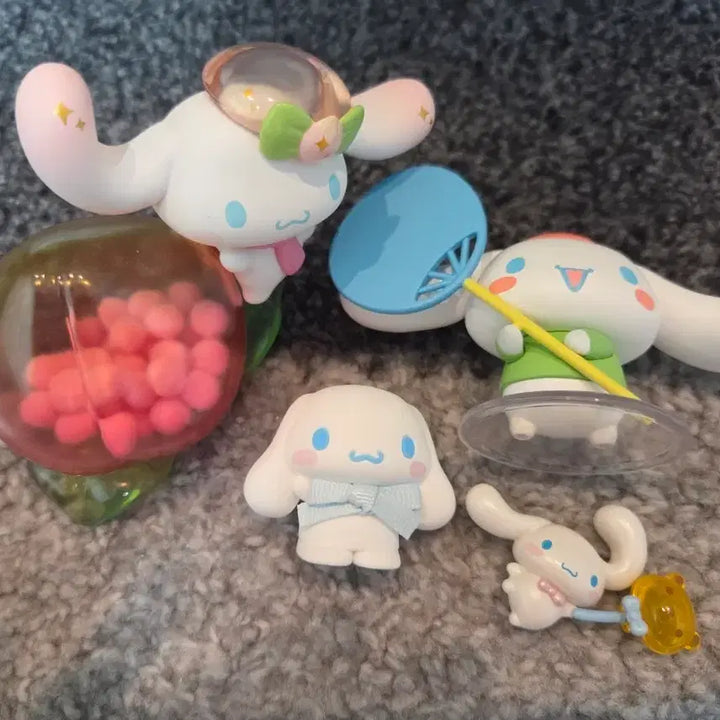 [BUNJANG] Sanrio Cinnamoroll Figure Collection Badge / 산리오 시나모롤 피규어 모음 뱃지