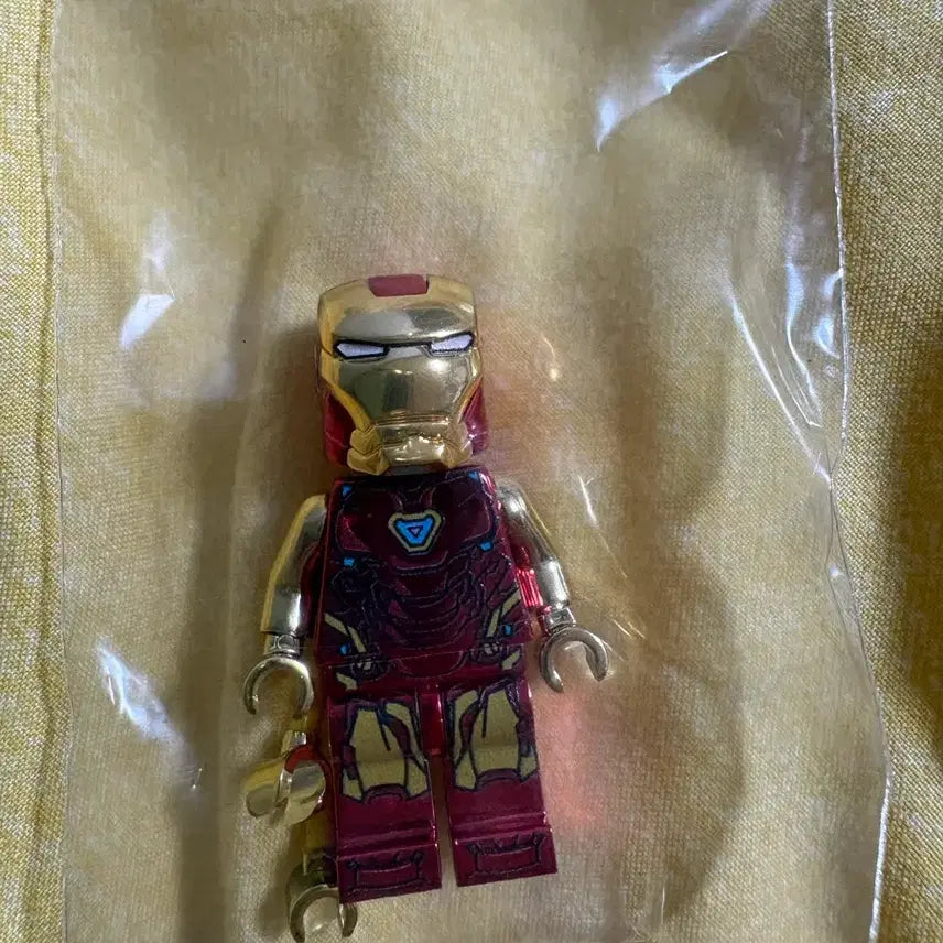 [BUNJANG] LEGO Custom Minifigure Chrome Iron Man &amp; Spider-Man / 레고 커스텀 레커스터 크롬 일괄 판매