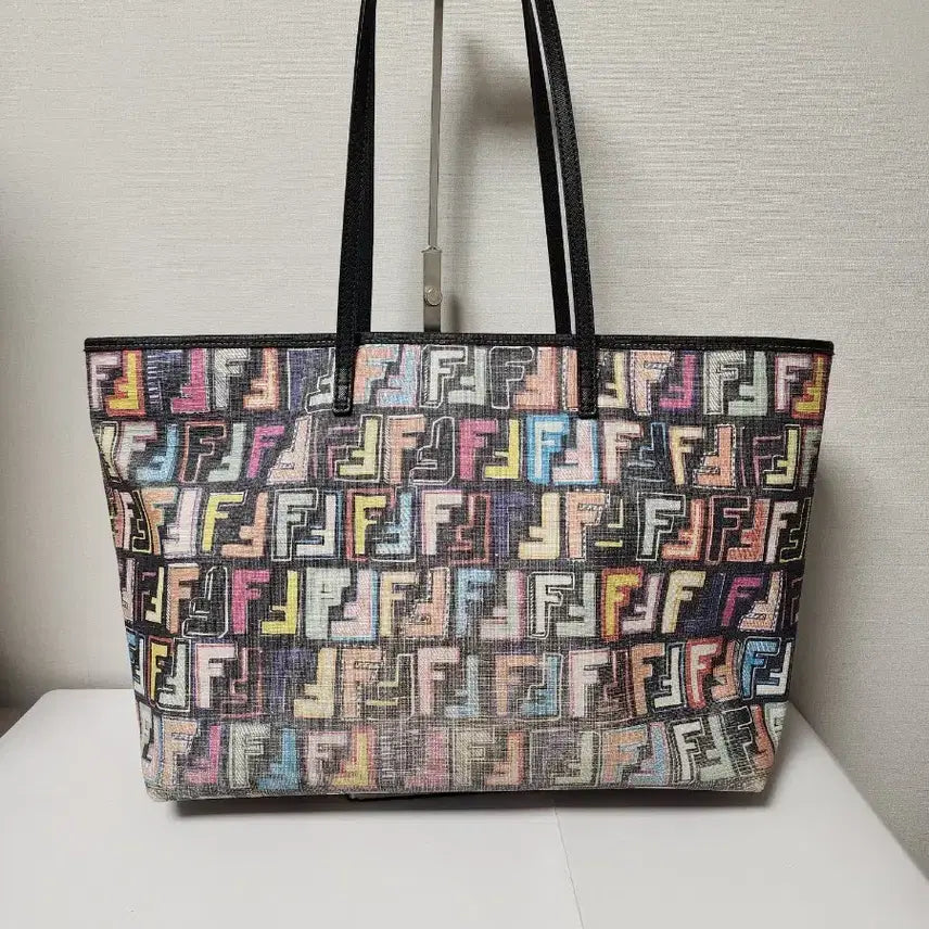 [BUNJANG] Fendi FF Logo Multicolor Shoulder Bag / 펜디 FF 로고 멀티컬러 숄더백