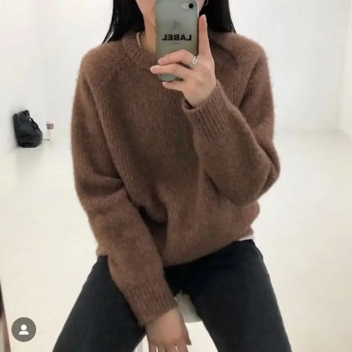 [SOLD OUT] 2) 라벨아카이브 플러피 라마 니트 스웨터 브라운