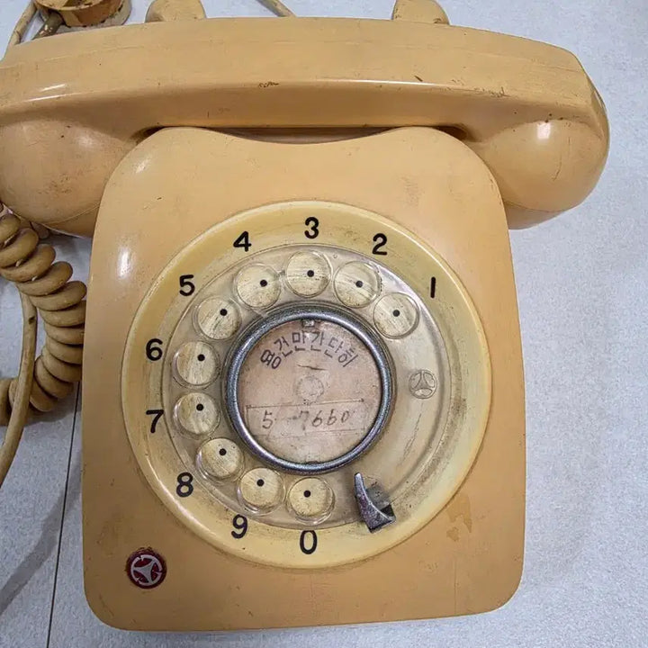 [BUNJANG] Vintage Rotary Dial Telephone - Ivory / 빈티지 다이얼 전화기 아이보리