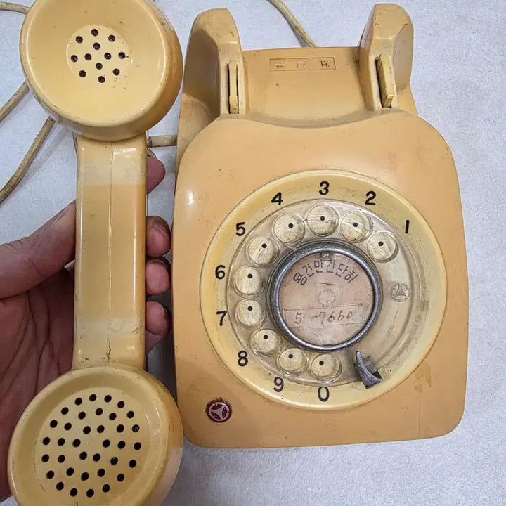 [BUNJANG] Vintage Rotary Dial Telephone - Ivory / 빈티지 다이얼 전화기 아이보리