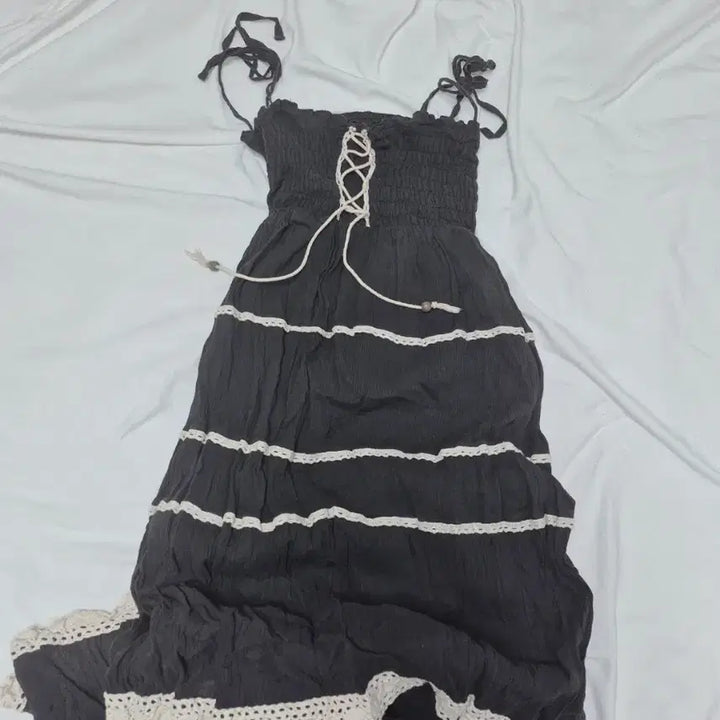 [BUNJANG] Vintage Eyelet Long Dress / 빈티지 롱원피스 아일렛원피스 리즈리사 갸루 라떼 히메 짜잔씨 오네 핀터깔