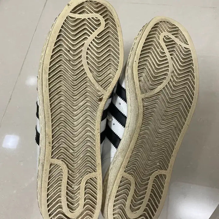 [BUNJANG] Adidas Superstar 80s Nigo Shoes 265 / 아디다스 슈퍼스타 80s 니고 265