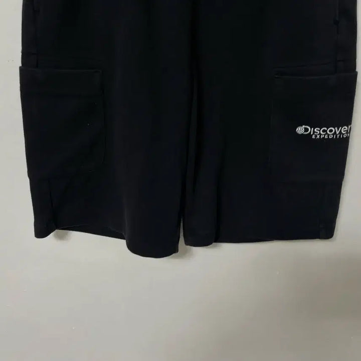 [BUNJANG] Discovery Expedition Sweatband Shorts (Authentic) / 55 디스커버리 스웻 밴딩 반바지 정품