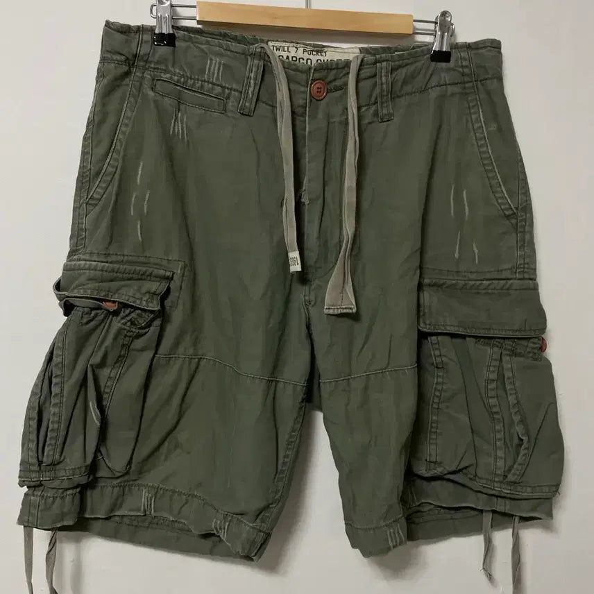 [BUNJANG] Vintage Khaki Cargo Bermuda Shorts / 34-35 카키 빈티지 카고 버뮤다팬츠 반바지