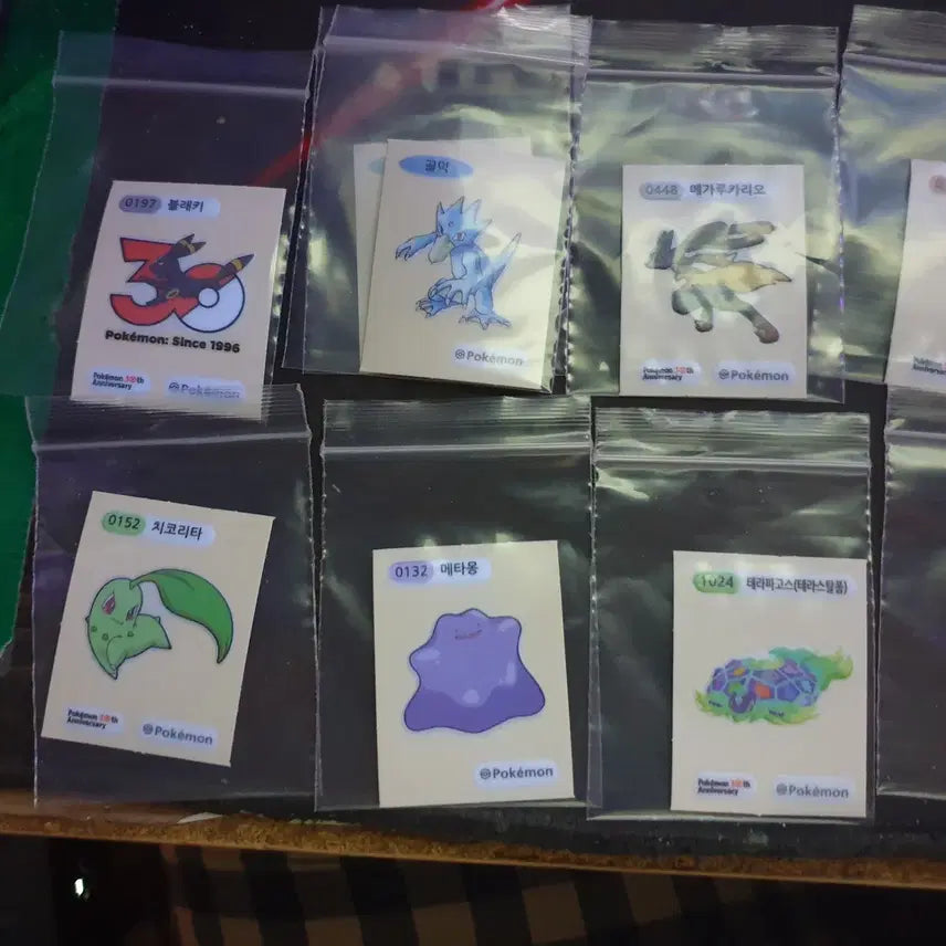 [BUNJANG] Pokemon Bread 30th Anniversary Ddakji Stickers Full Set / 포켓몬스터 빵 30주년 띠부씰 전부다팝니다 사진참고