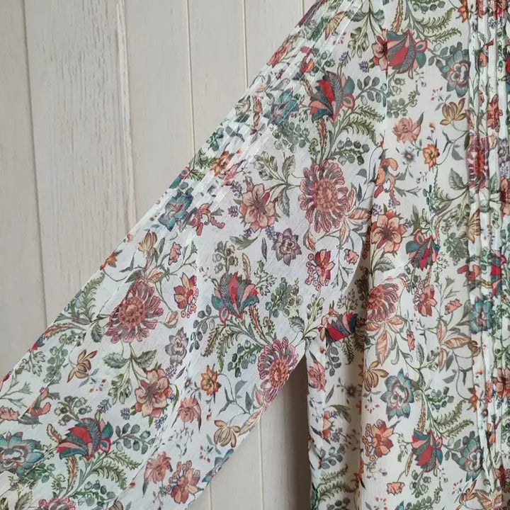 [BUNJANG] Kaesu Floral Blouse / kayesu 블라우스