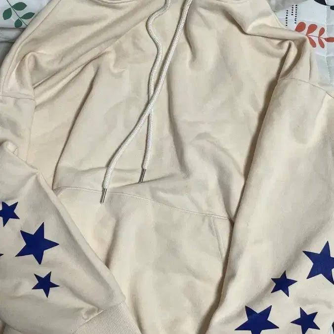 [BUNJANG] Graver Hooded Sweatshirt Cream / 그레이버 후드티