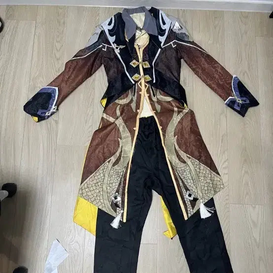 [BUNJANG] Genshin Impact Zhongli Cosplay Costume Set / 종려 소 코스프레옷 합본