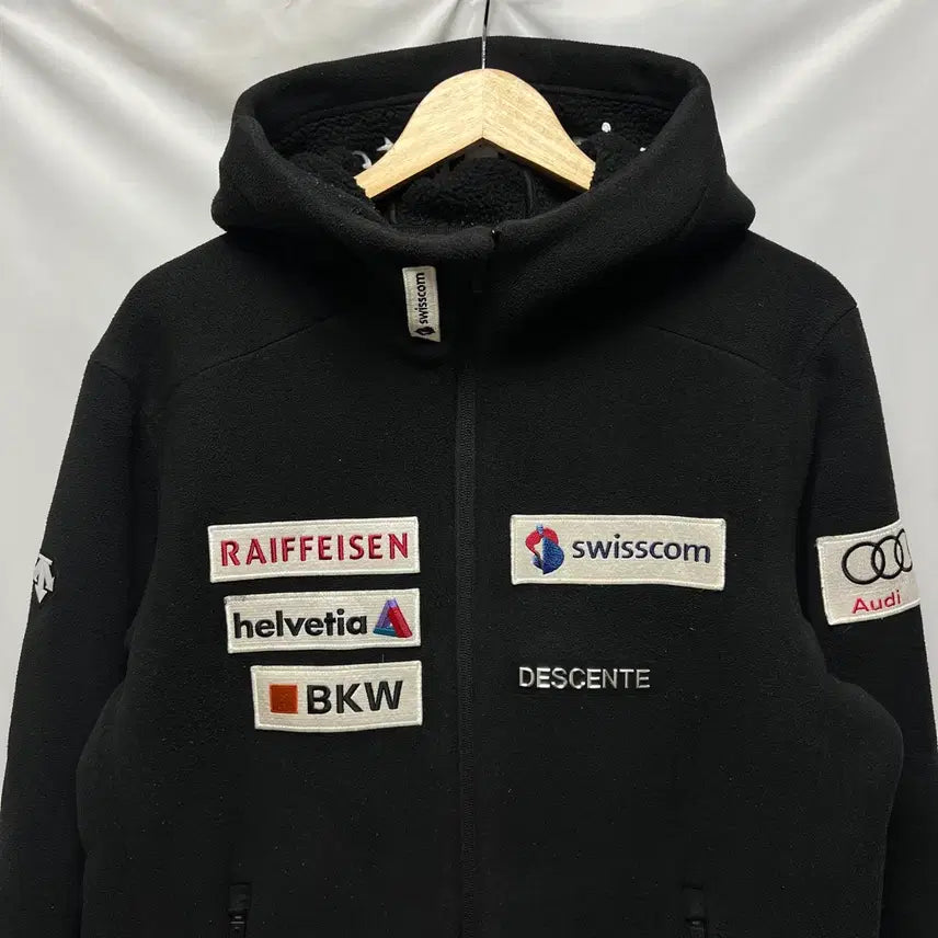 [SOLD OUT] [정품/105] 데상트 아우디 스키팀 블랙 플리스 후리스 자켓