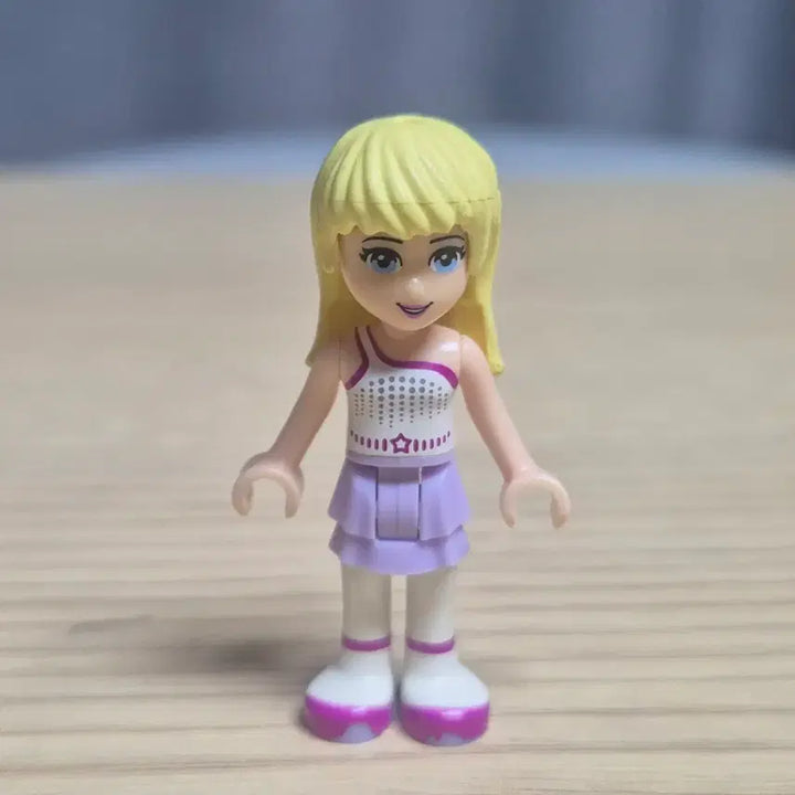 [BUNJANG] Lego Friends Stephanie Minifigure / 레고 프렌즈 스테파니 미니피규어