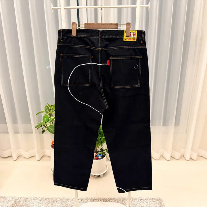 [BUNJANG] Kusnerf Line Painting Jeans Black/White / [2] 쿠스너프 라인 페인팅 진 블랙,화이트