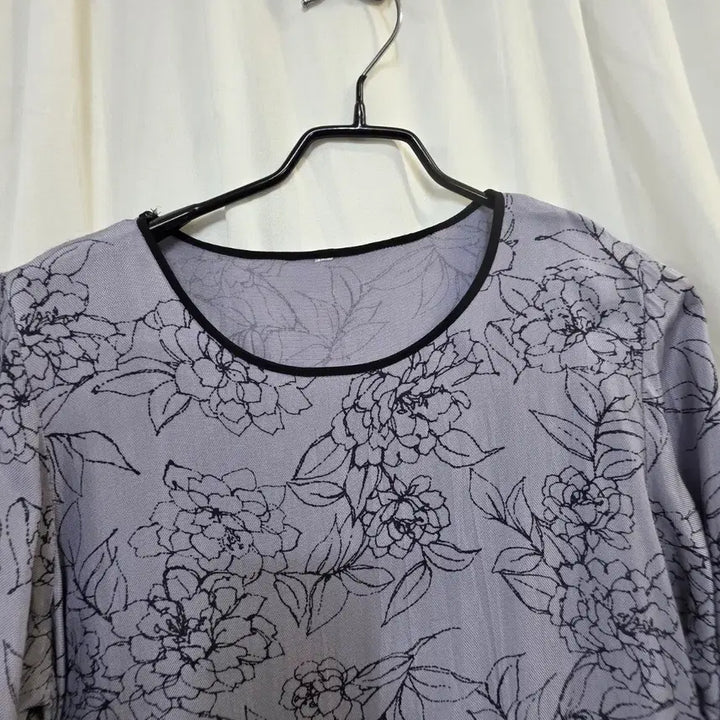 [BUNJANG] Flower Pattern Linen 8-Sleeve Long T-Shirt (Free Size) / 플라워여성 린넨 패턴 8부롱티F