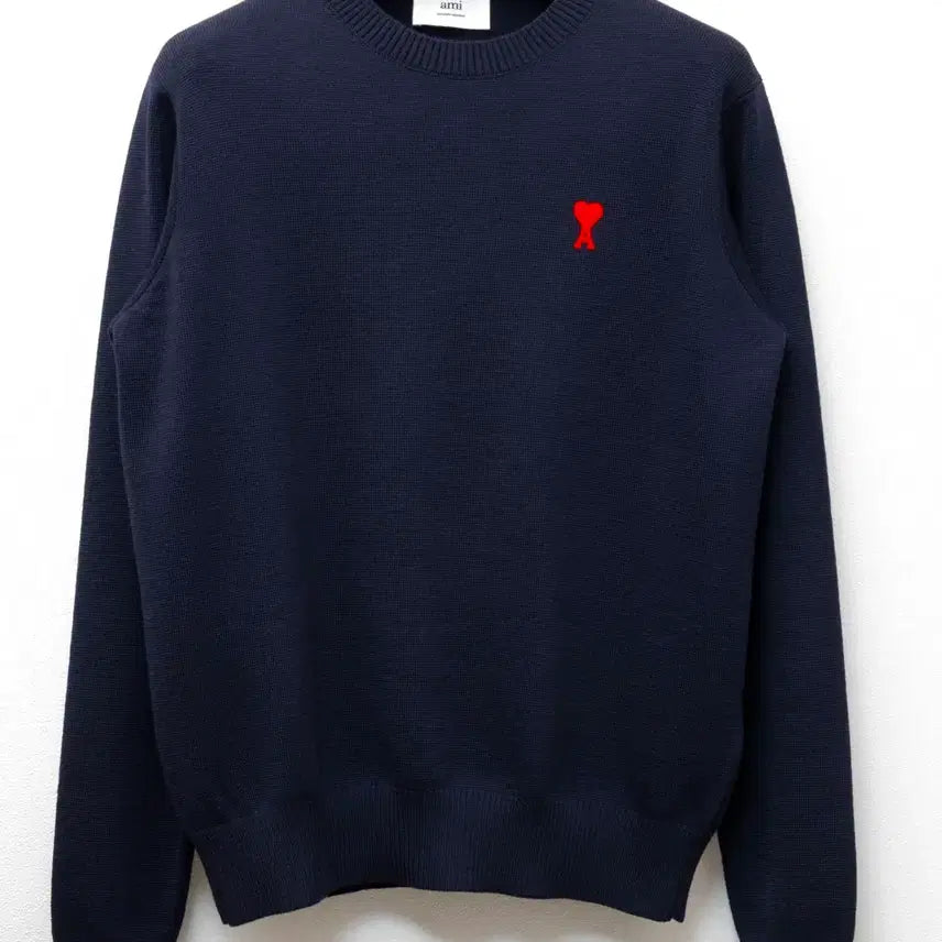 [BUNJANG] AMI Small Heart Merino Wool Knit Navy / 아미 스몰하트 메리노울 니트 S 네이비색상